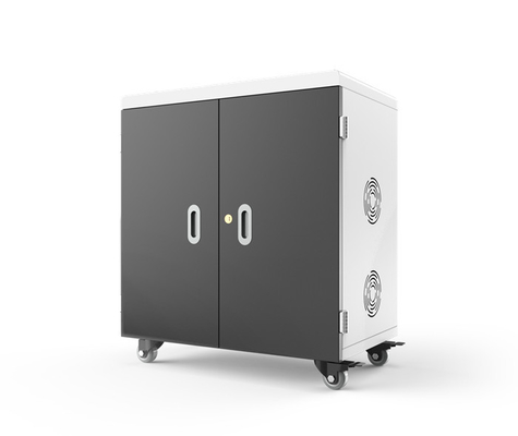 Ventiladores de refrigeração e buracos de ventilação