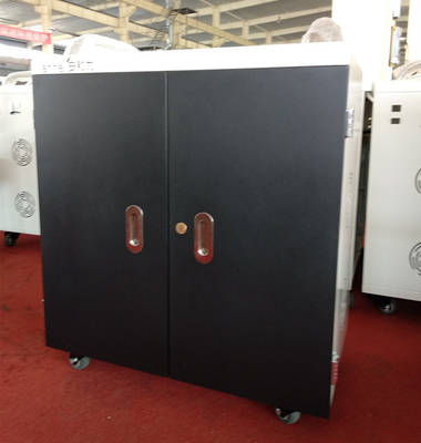 Ventiladores de refrigeração e buracos de ventilação